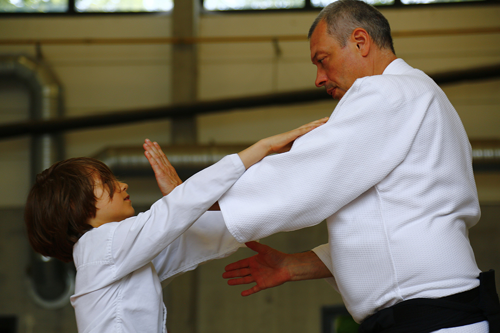 Cours d'aïkido — pratique au dojo de Uccle