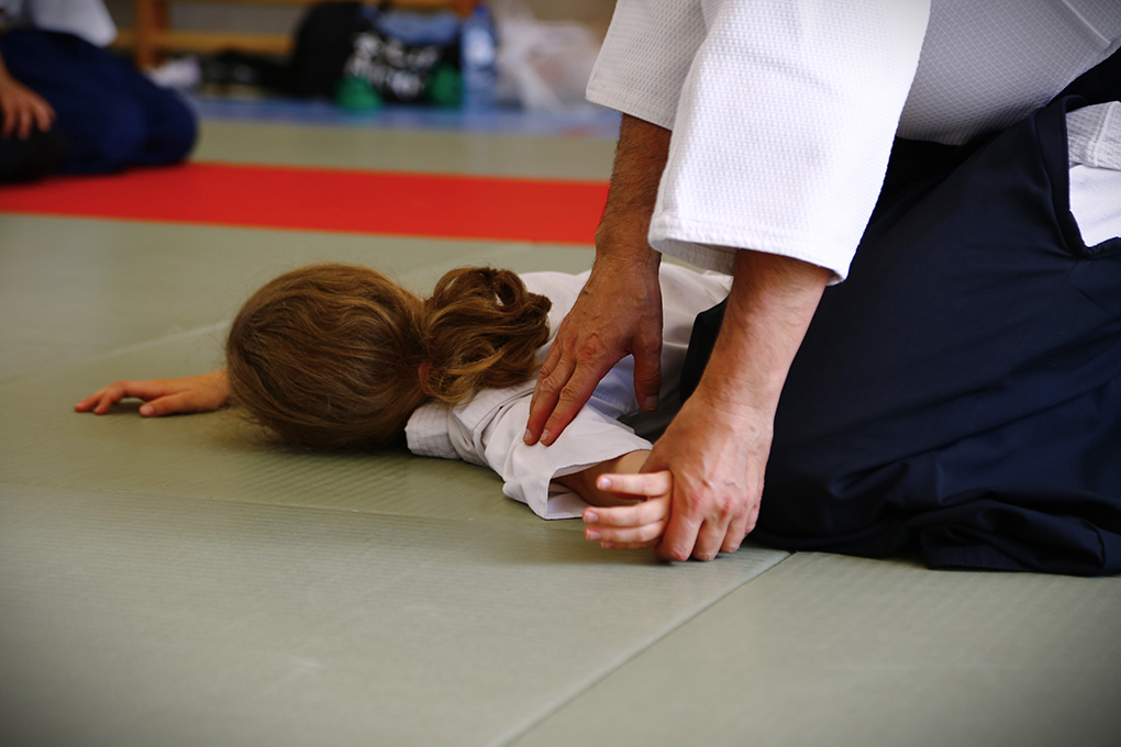 Cours d'aïkido — pratique au dojo de Uccle