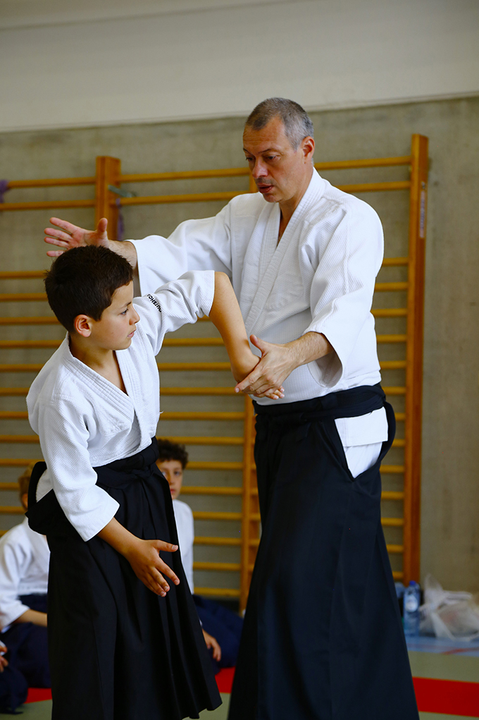Cours d'aïkido — pratique au dojo de Uccle